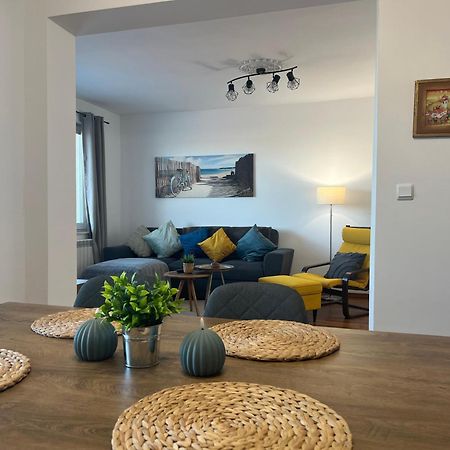Kakavanen'S Sea View Apartment 巴尔奇克 外观 照片