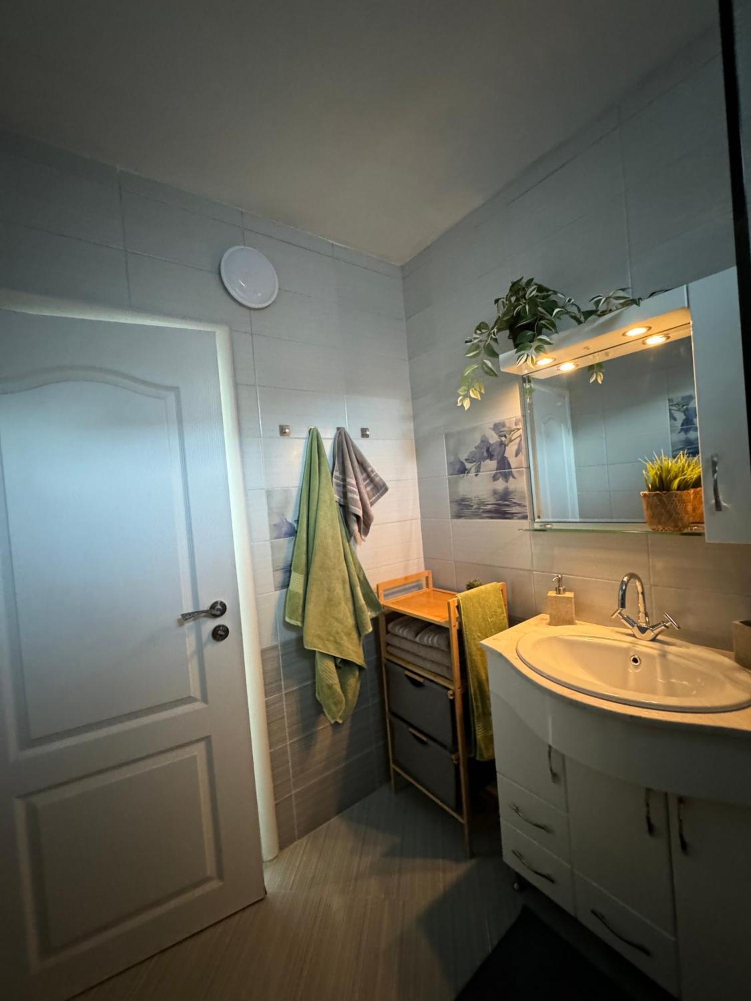 Kakavanen'S Sea View Apartment 巴尔奇克 外观 照片
