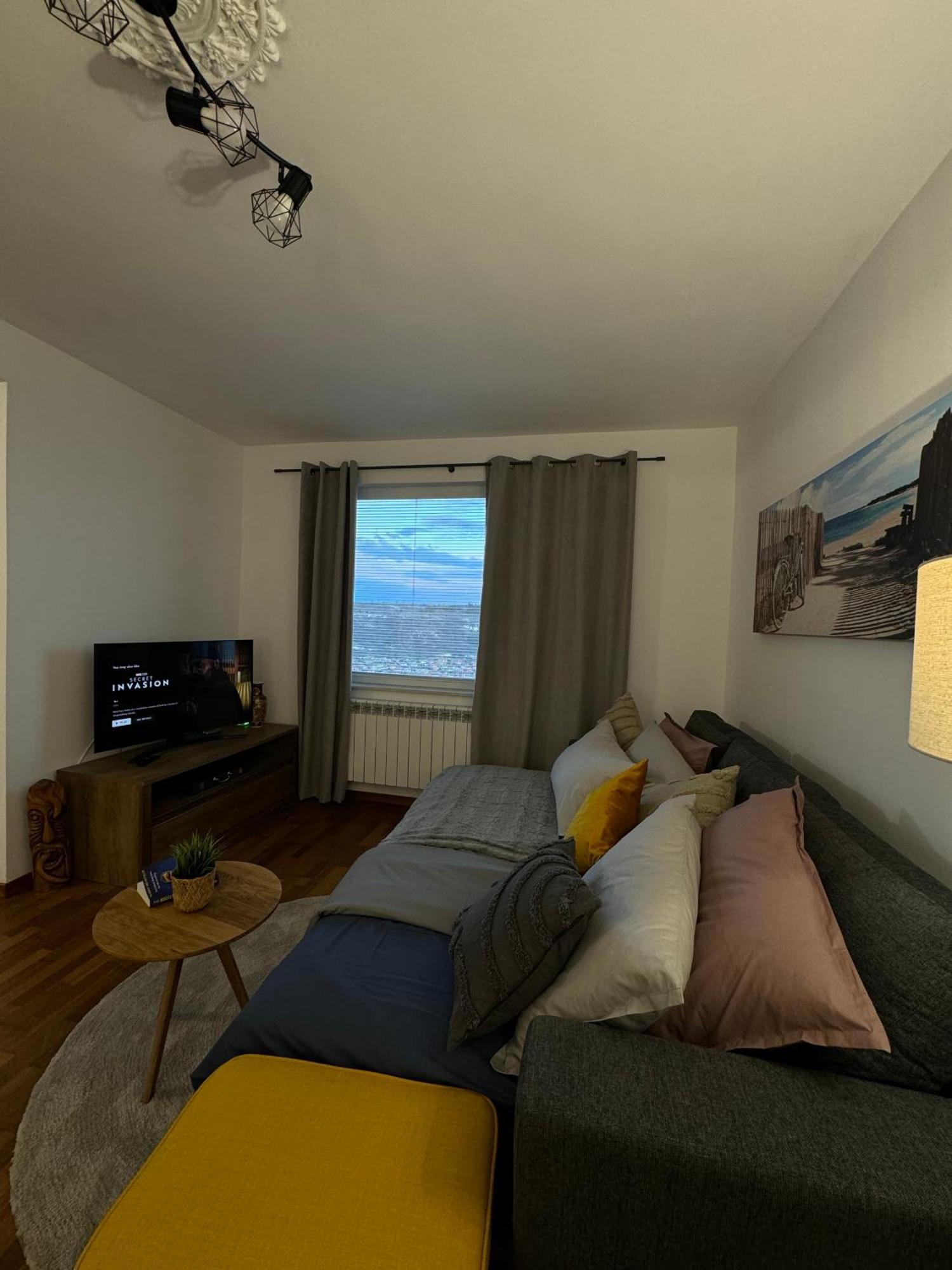 Kakavanen'S Sea View Apartment 巴尔奇克 外观 照片